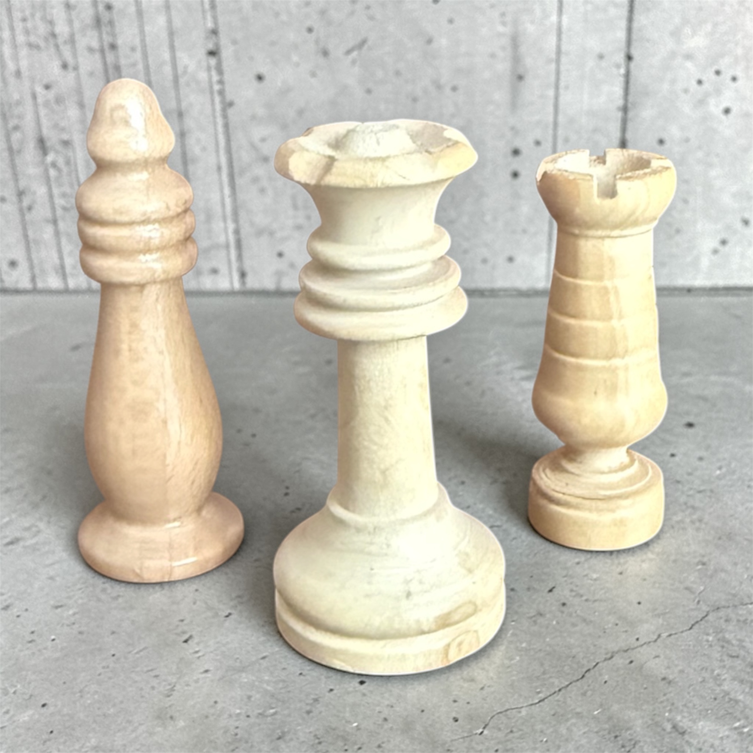 Piezas de ajedrez de madera elaboradas artesanalmente